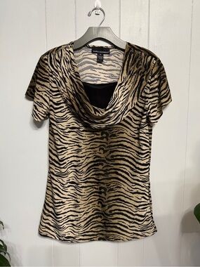#18)  Isabella Rodriguez Beige and Black Zebra Print Top